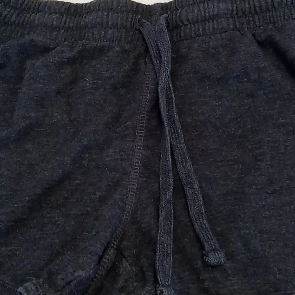 Colosseum Women's Medium Cozy Dark Gray Lounge Shorts. Atleisure.